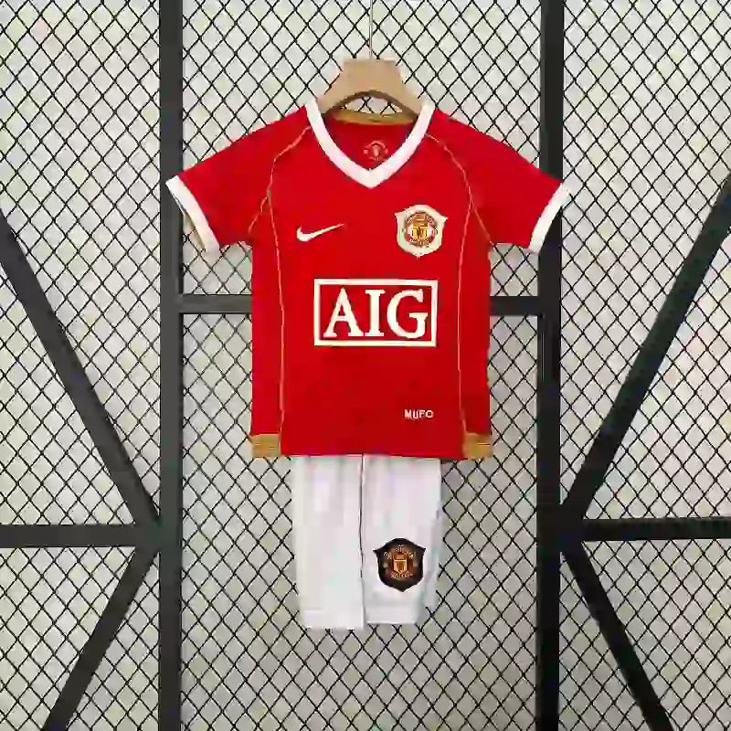 Kit Enfant Manchester United Domicile Retro 2006/2007 - Vêtements de sport