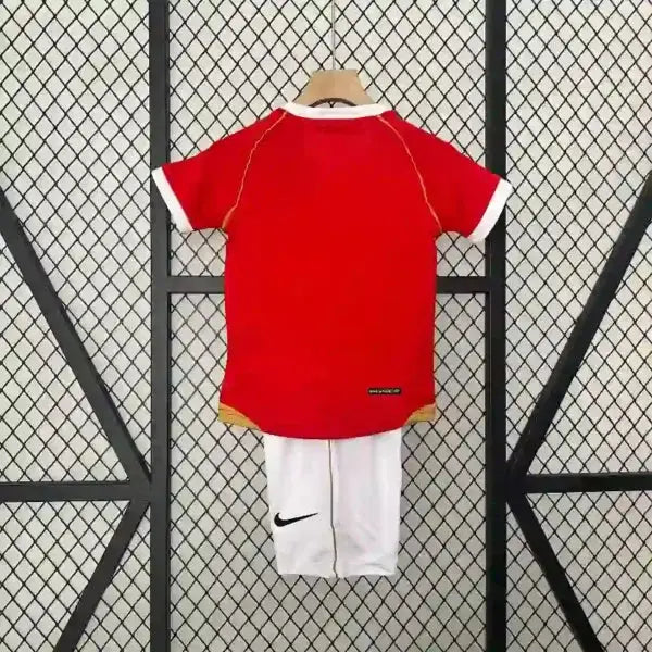 Kit Enfant Manchester United Domicile Retro 2006/2007 - Vêtements de sport