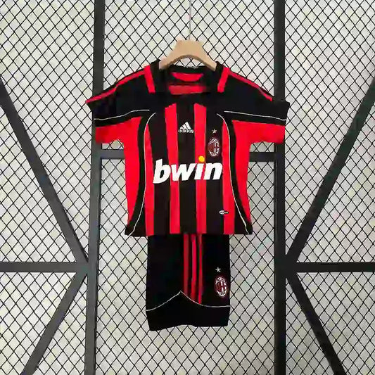 Kit enfant Milan AC Domicile Retro 2006/2007 - Vêtements de sport