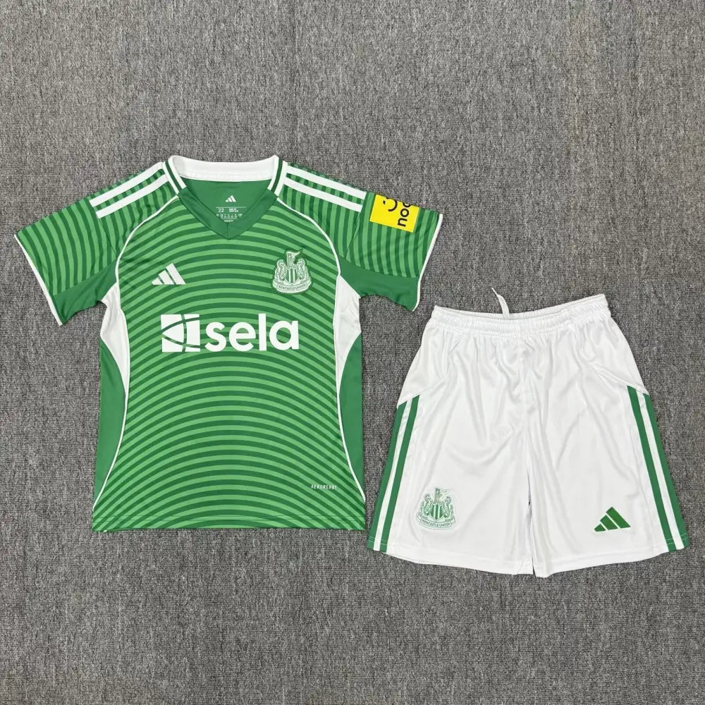 Kit enfant Newcastle Utd Exterieur 25/26 Vêtements de sport