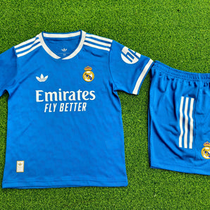 Kit enfant Real Madrid 2025/2026 Vêtements de sport