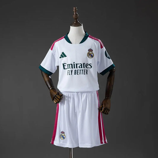 Kit enfant Real Madrid Domicile 2026/2027 - Vêtements de sport