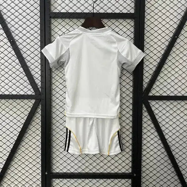 Kit enfant Real Madrid Domicile 25/26 - Vêtements de sport