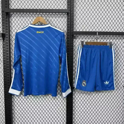 Kit enfant Real Madrid Manches Longues 2025/2026 - 10-11 ans #MWS Options 1 - Vêtements de sport