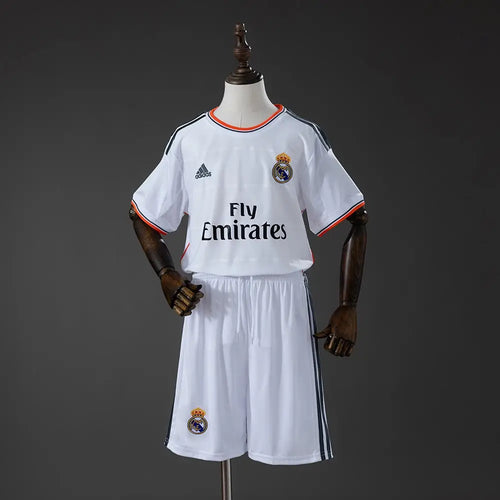 Kit enfant Real Madrid Retro 2014 Domicile - Vêtements de sport