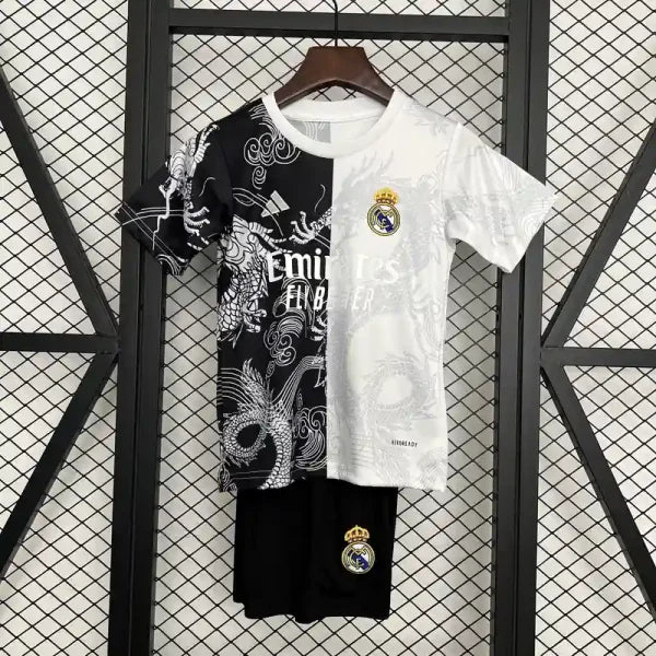 Kit Enfant Real Madrid Spécial Edition 2025/2026 - Vêtements de sport