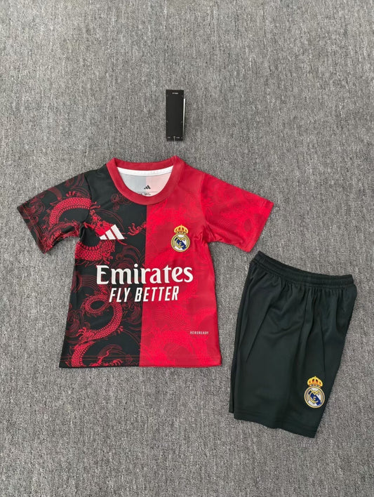Kit enfant Real Madrid Spécial Edition Rouge 25/26 Vêtements de sport