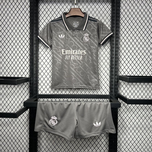Kit enfant Real Madrid Third 24/25 - Third / XXS - Vêtements de sport