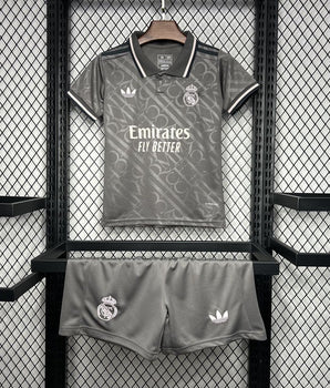 Kit enfant Real Madrid Third 24/25 - Third / XXS - Vêtements de sport