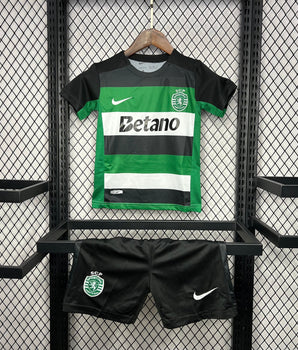 Kit enfant Sporting CP Domicile 24/25 - Domicile / XXS - Vêtements de sport