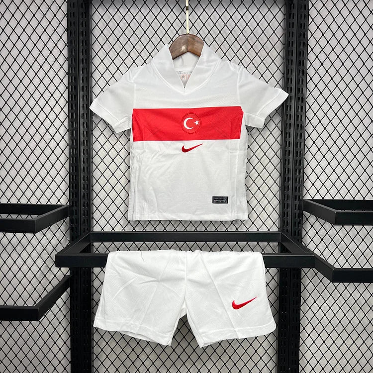 Kit enfant Turquie Extérieur Euro2024 - Extérieur / XXS - Vêtements de sport