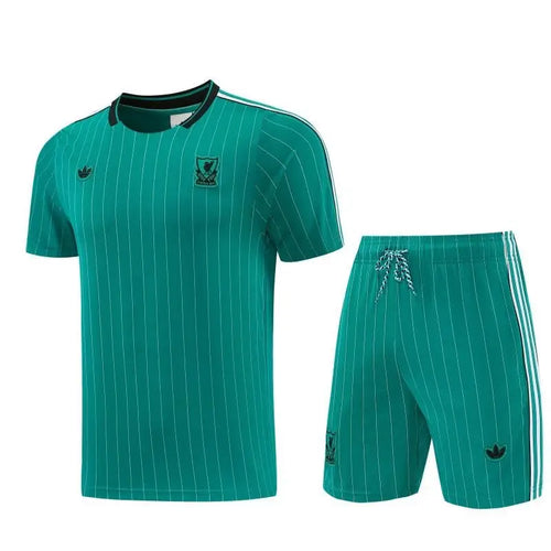 Kit Entraînement Liverpool Vert 2025/2026 Manches courtes - Vêtements de sport