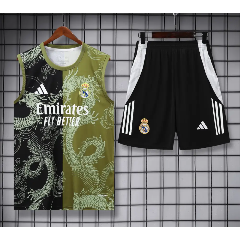 Kit Entraînement Real Madrid Motifs Noir & Vert 2025/2026 - Vêtements de sport
