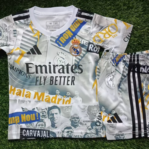 Kits enfants Real Madrid Spécial Edition 2025/2026 Vêtements de sport