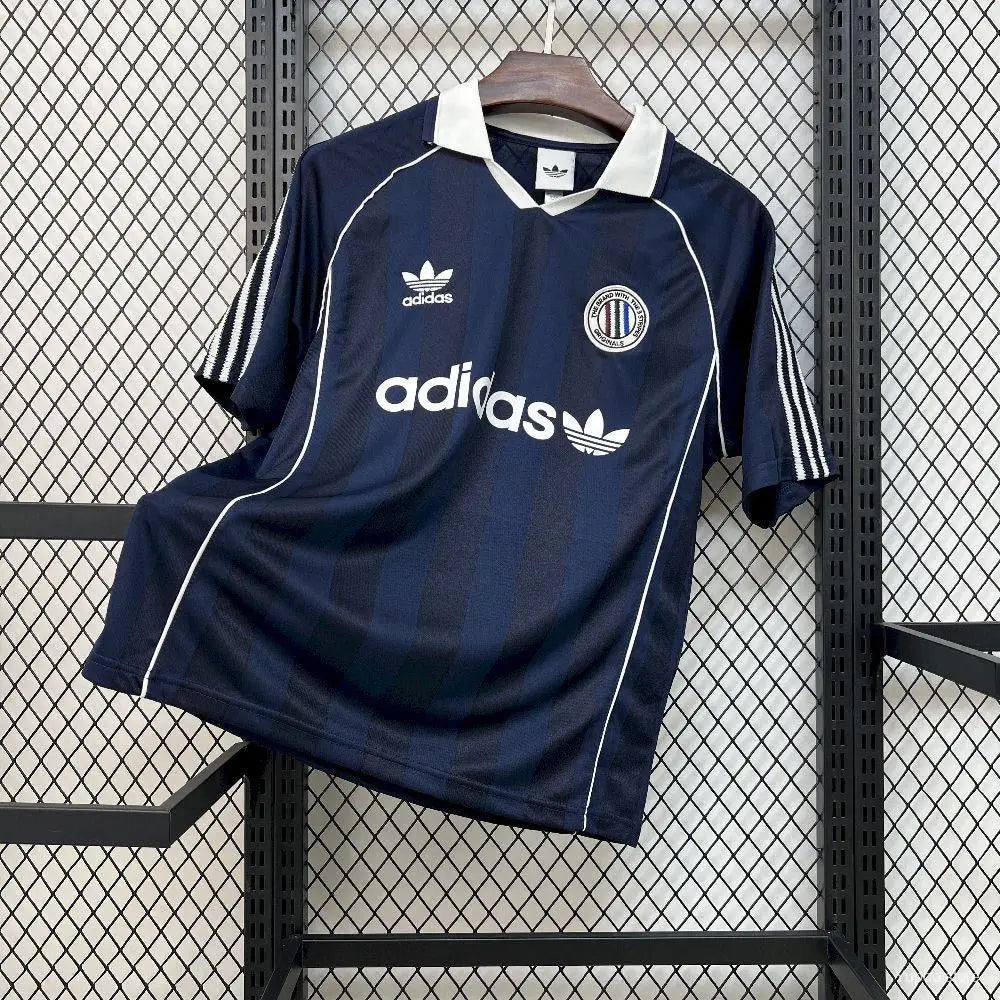 Maillot Adidas Trefoil Vintage Bleu navy foncé 2026 - Vêtements de sport