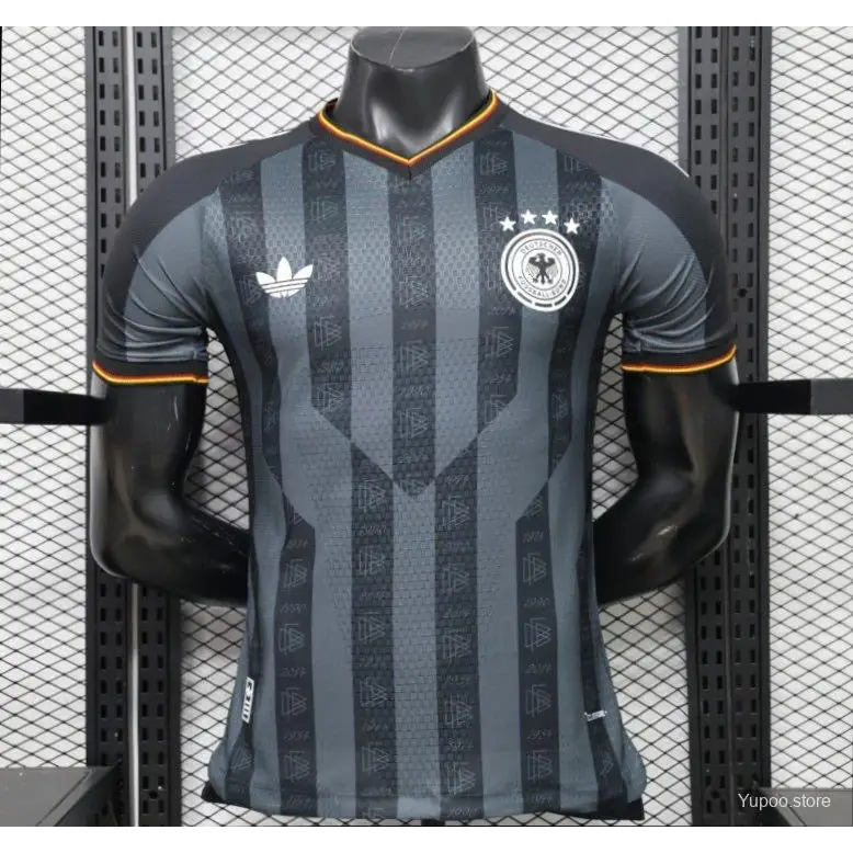 Maillot Allemagne Coupe du Monde 2026 Concept Noir Version joueur - Vêtements de sport