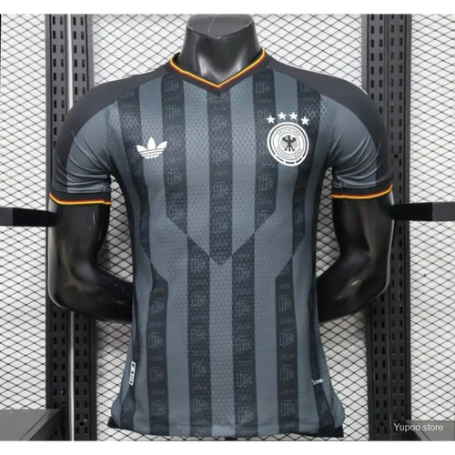 Maillot Allemagne Coupe du Monde 2026 Concept Noir Version joueur - Vêtements de sport
