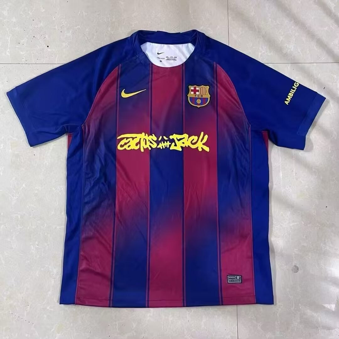 Maillot Barcelone Travis Scott 2025/2026 - Vêtements de sport
