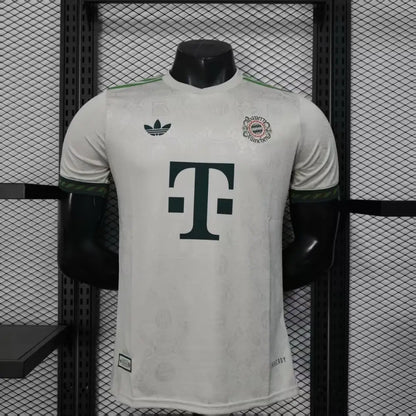 Maillot Bayern Munich Version Joueur Edition Oktoberfest 2025/2026 - Vêtements de sport