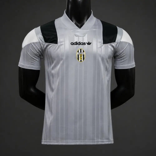 Maillot Juventus Concept EQT 2026/2027 Gris Version joueur - Vêtements de sport