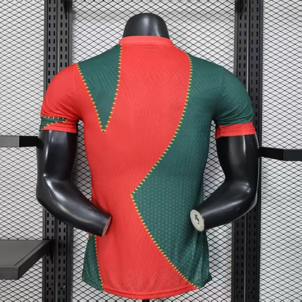 Maillot Olympique de Marseille Concept rouge Version Joueur 2025/2026 - Vêtements de sport