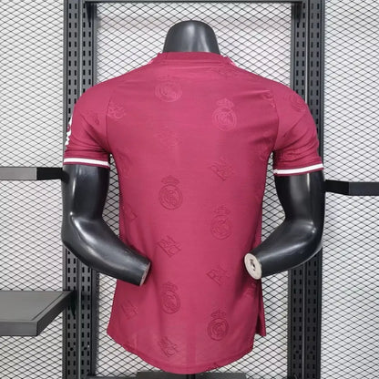 Maillot Real Madrid Concept Bordeaux Version Joueur 2026 - Vêtements de sport