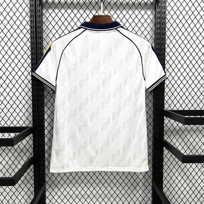 Maillot Real Madrid Retro 2026/2027 - Vêtements de sport