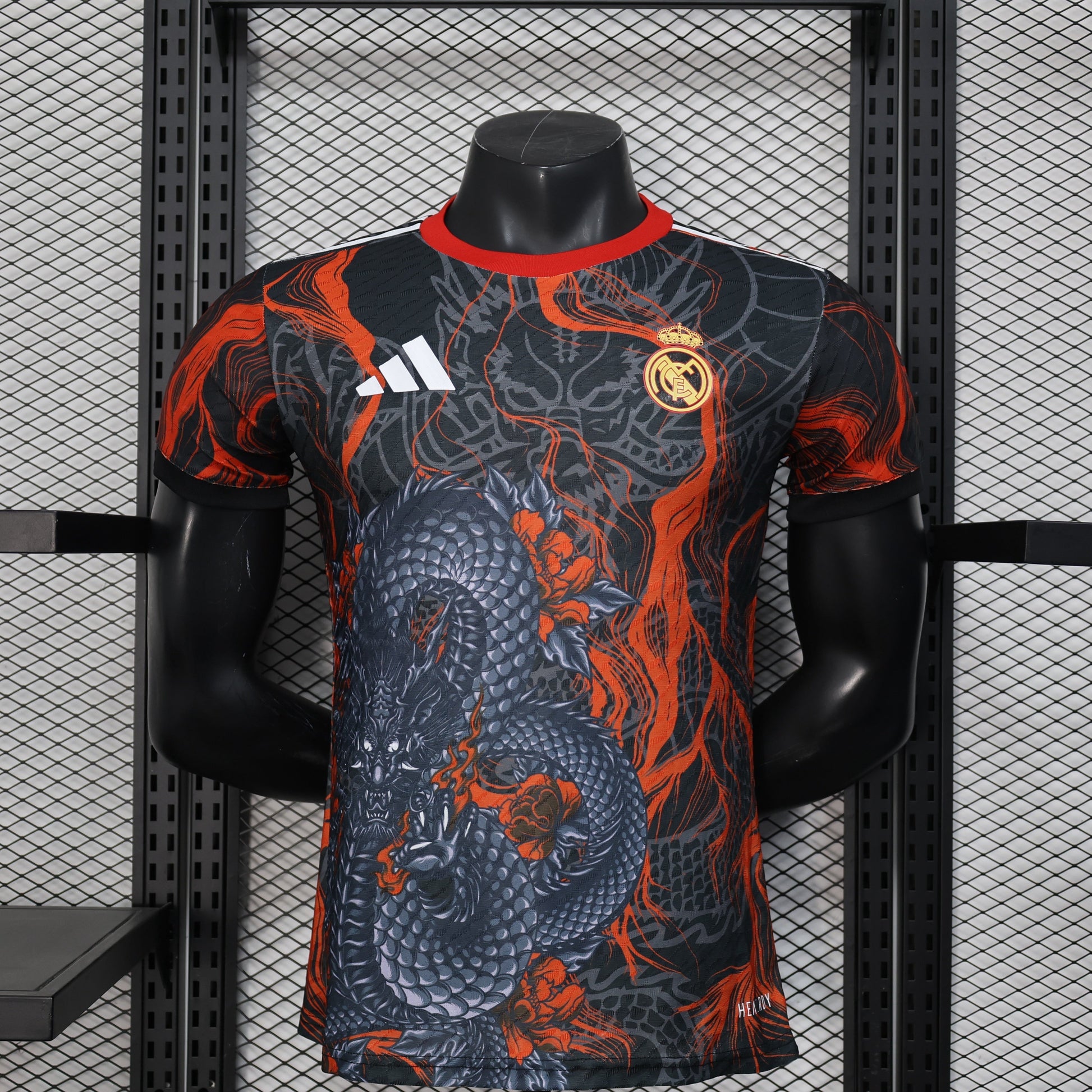 Maillot Real Madrid serpent rouge 2025/2026 - Vêtements de sport