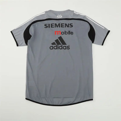 Maillot Real Madrid Training Retro gris 2004/2005 - Vêtements de sport