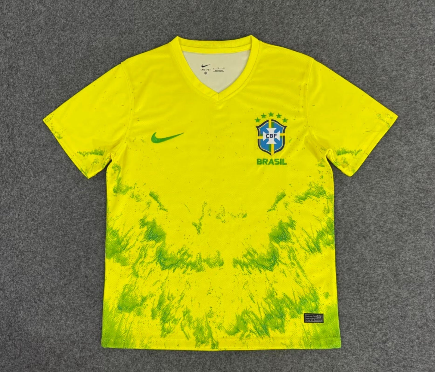 Maillots Brésil Jaune montagne 2025/2026 - Vêtements de sport