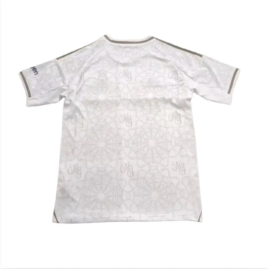 Notthingham forest extérieur 2025/2026 - Vêtements de sport