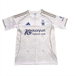 Notthingham forest extérieur 2025/2026 - Vêtements de sport
