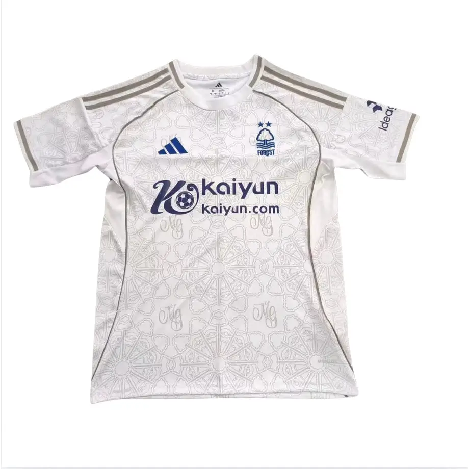 Notthingham forest extérieur 2025/2026 - Vêtements de sport