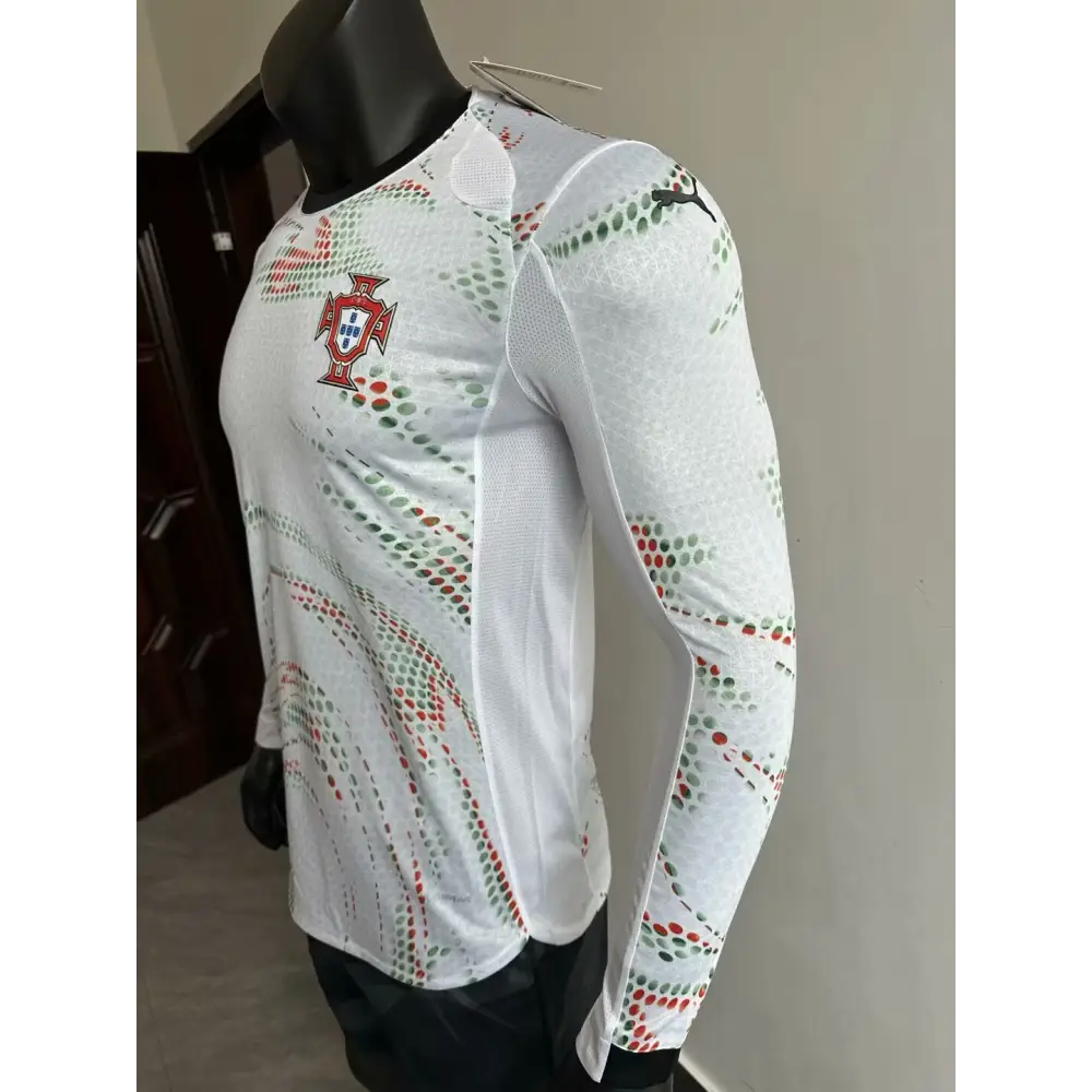 Portugal Extérieur Version Joueur Manches Longues 2025/2026 - Vêtements de sport