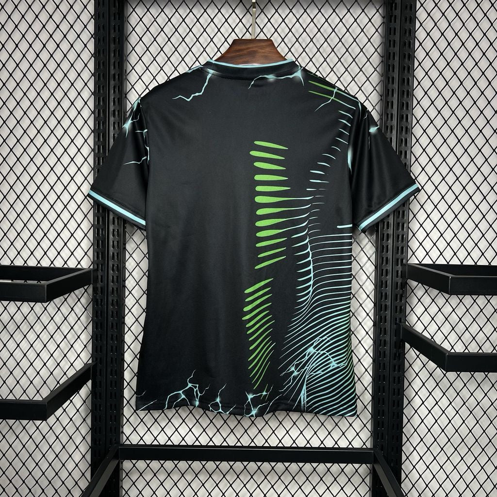 Real Madrid Black & Green Panther 2024/2025 - Vêtements de sport