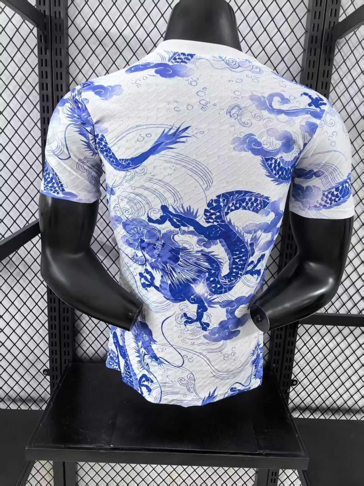 Real Madrid Concept Bleu/Blanc Dragon 2025/2026 - Vêtements de sport