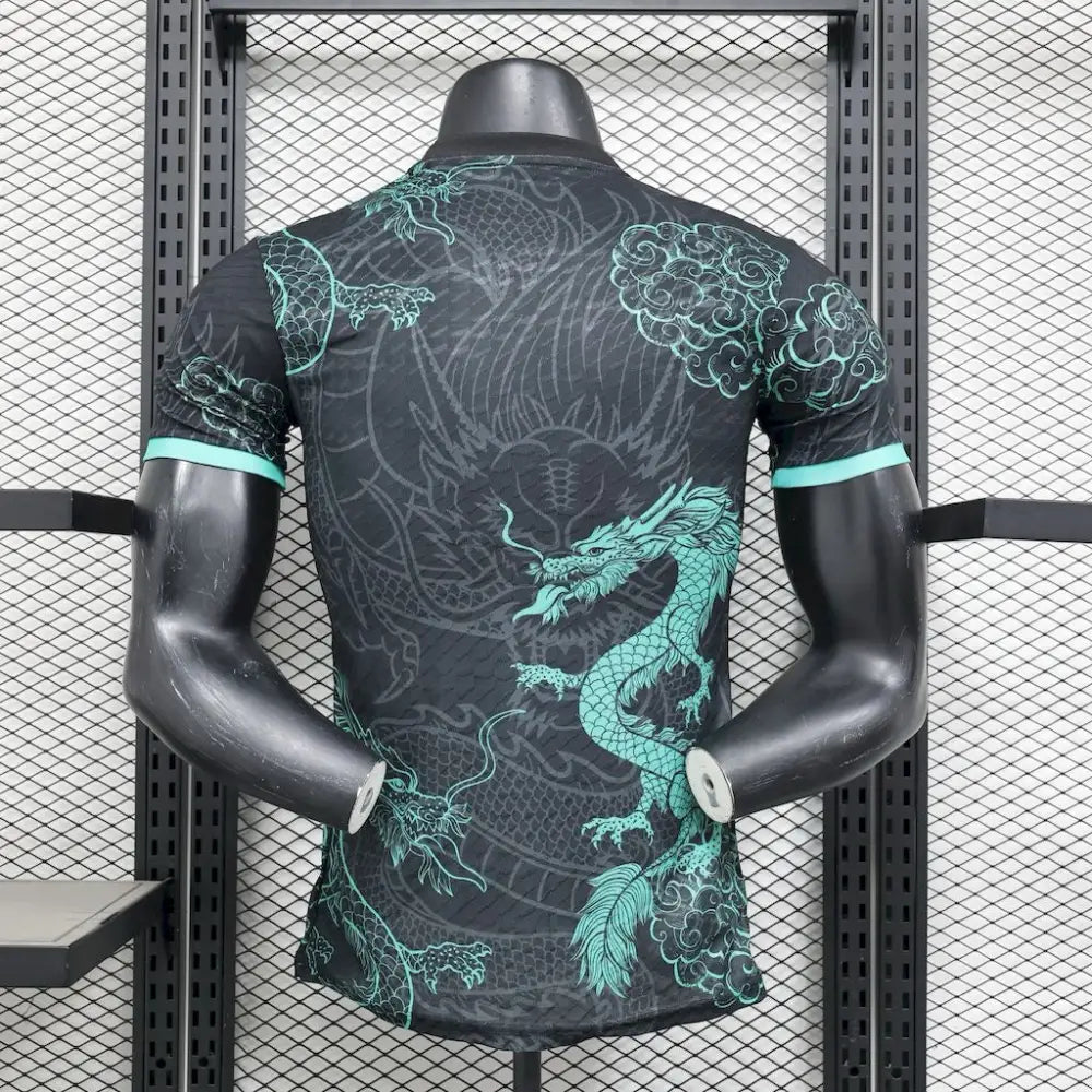 Real Madrid Dragon Noir et Vert 2025/2026 - Vêtements de sport