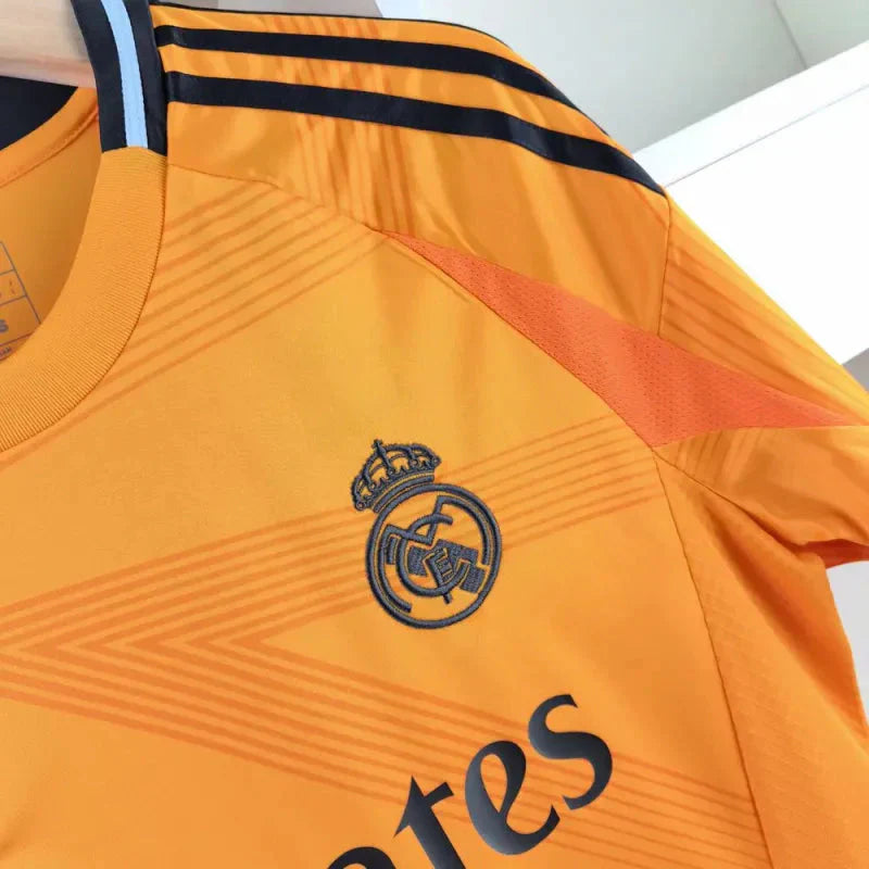 Real Madrid Extérieur 2024/2025 - Vêtements de sport