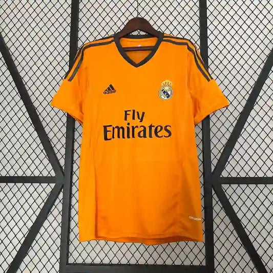 Real Madrid Extérieur Retro 2013/2014 - Domicile / S - Vêtements de sport