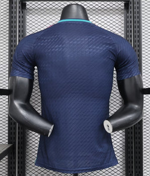 Real Madrid Gradient Edition 2024/2025 - Vêtements de sport