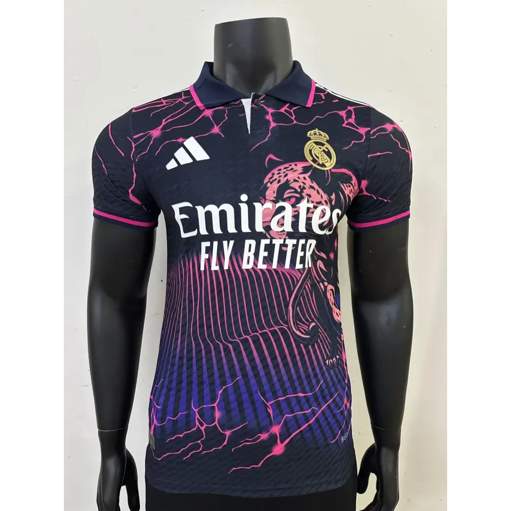 Real Madrid Guépard Violet Version Joueur 2025 - Vêtements de sport