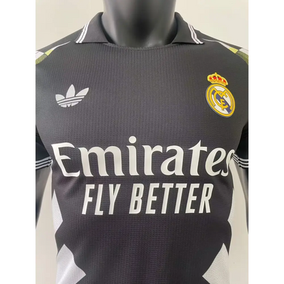 Real Madrid Noir et Doré Version Joueur 2025/2026 - Vêtements de sport