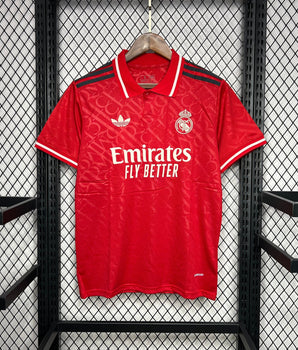 Real Madrid Red Edition 2024/2025 - Red Edition / S - Vêtements de sport