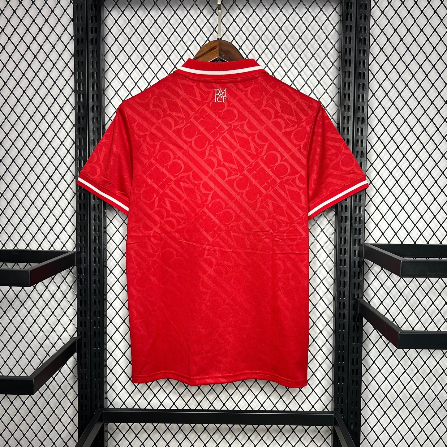 Real Madrid Red Edition 2024/2025 - Vêtements de sport