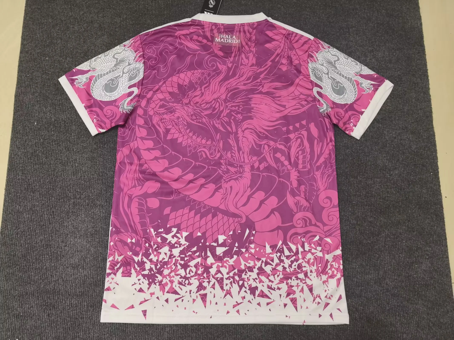 Real Madrid Rose Dragon 2025/2026 - Vêtements de sport