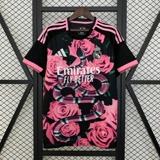 Real Madrid Serpent Rose 2025/2026 - Vêtements de sport