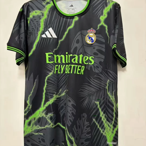 Real Madrid Spécial Edition Vert 2025/2026 Vêtements de sport