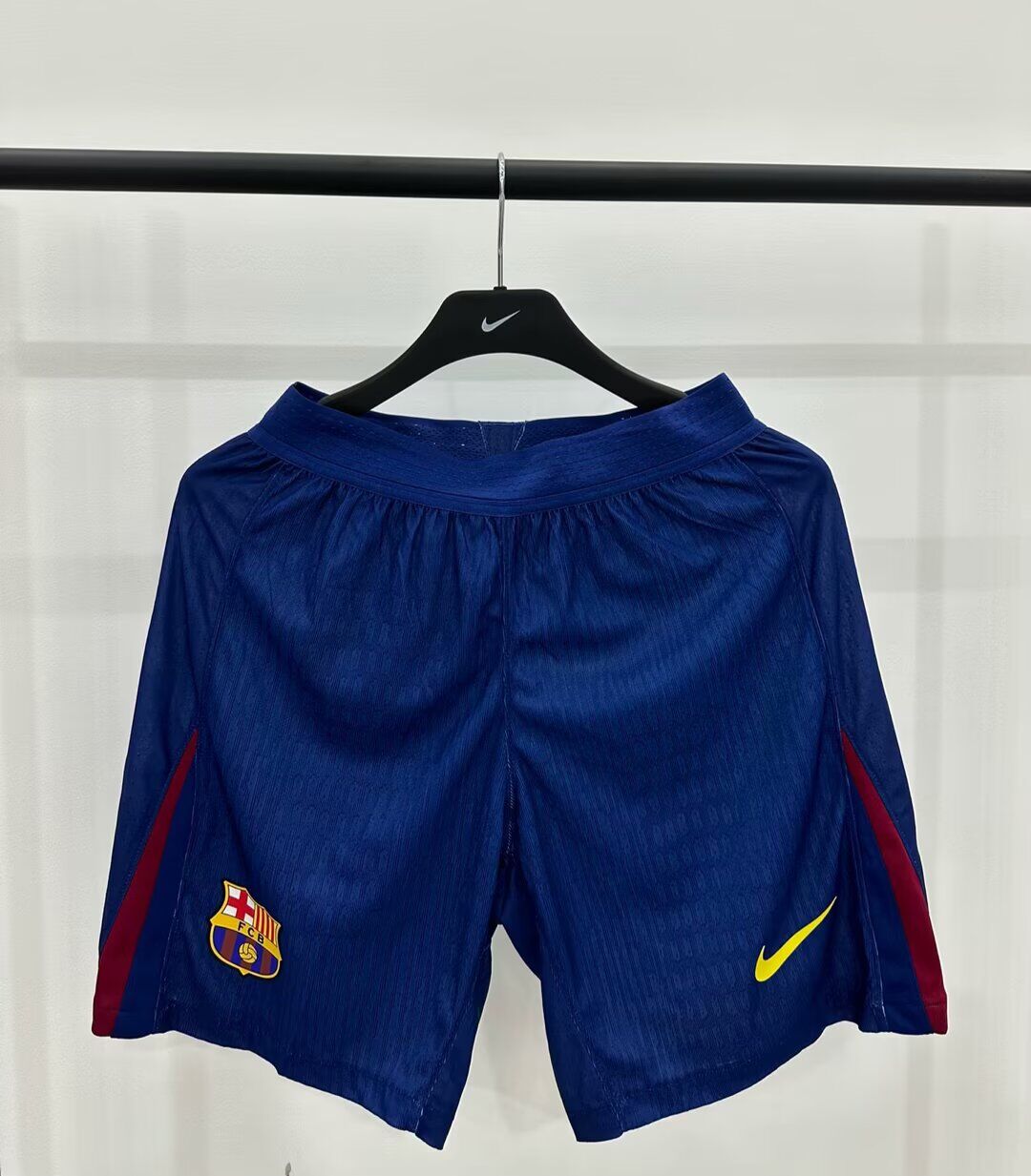 Short FC Barcelone Domicile 2025/2026 - Vêtements de sport