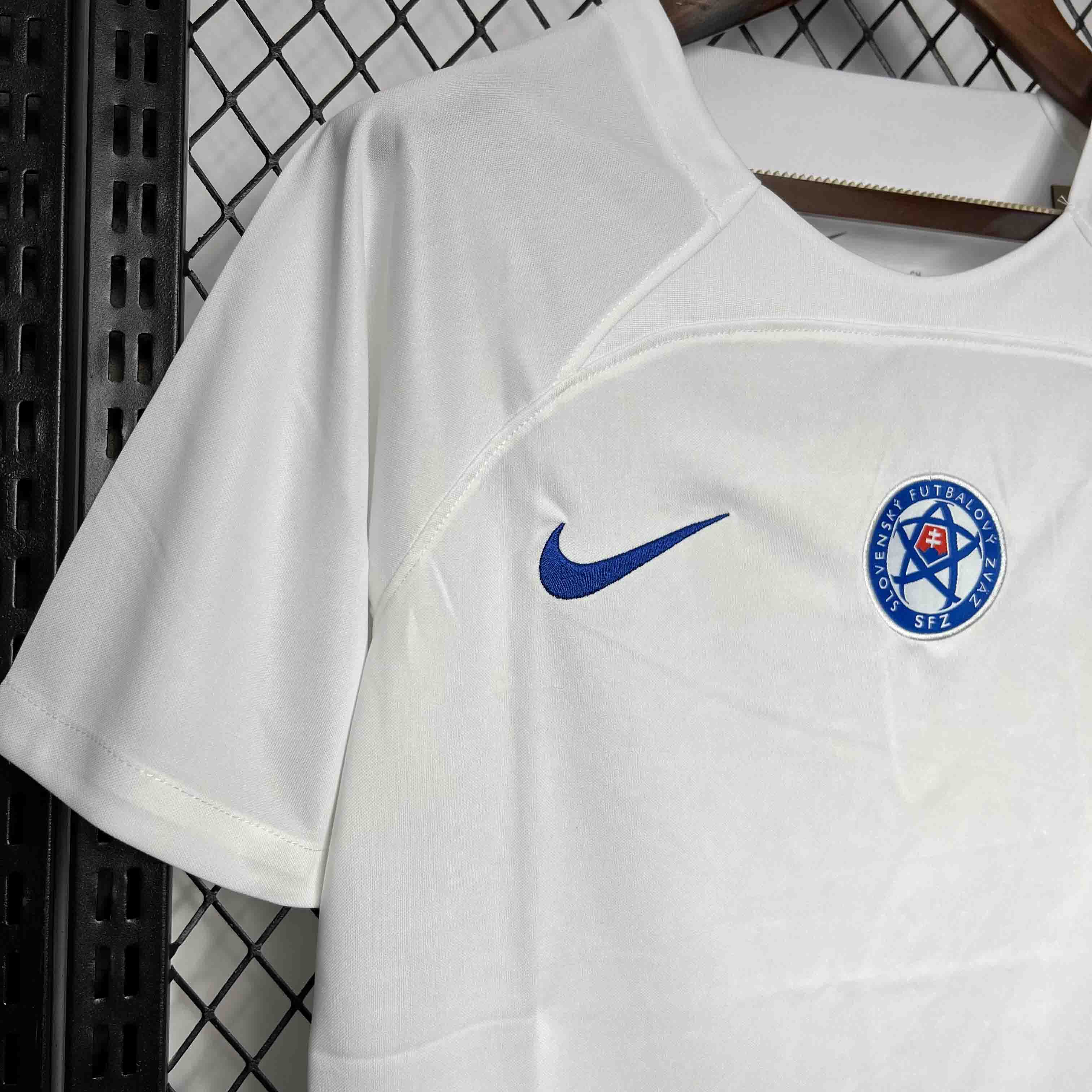 Slovaquie Domicile Euro2024 - Vêtements de sport