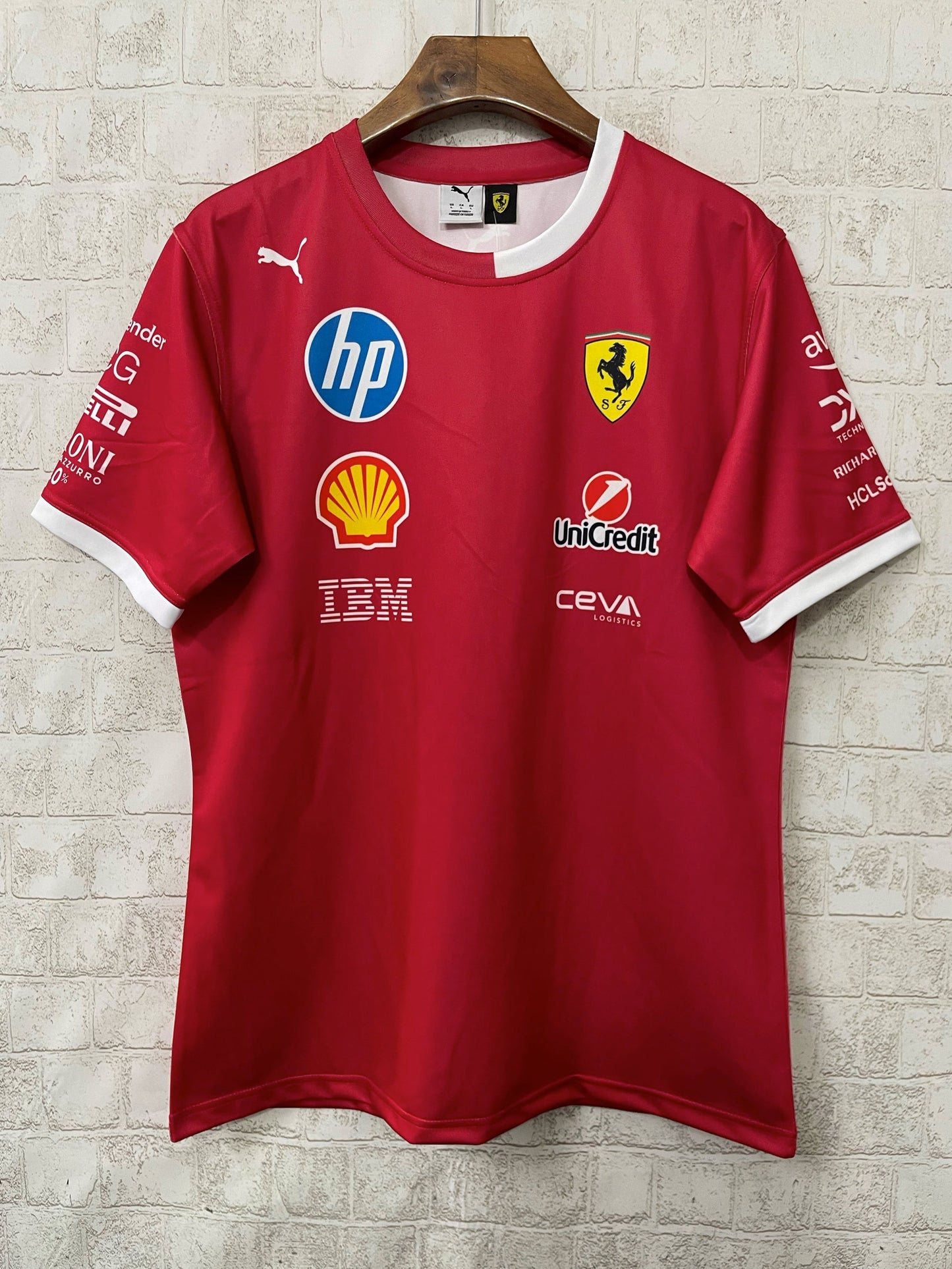 T shirt ferrari F1 rouge - Vêtements de sport